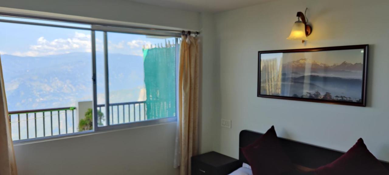 The River View Homestay Kurseong Exterior photo
