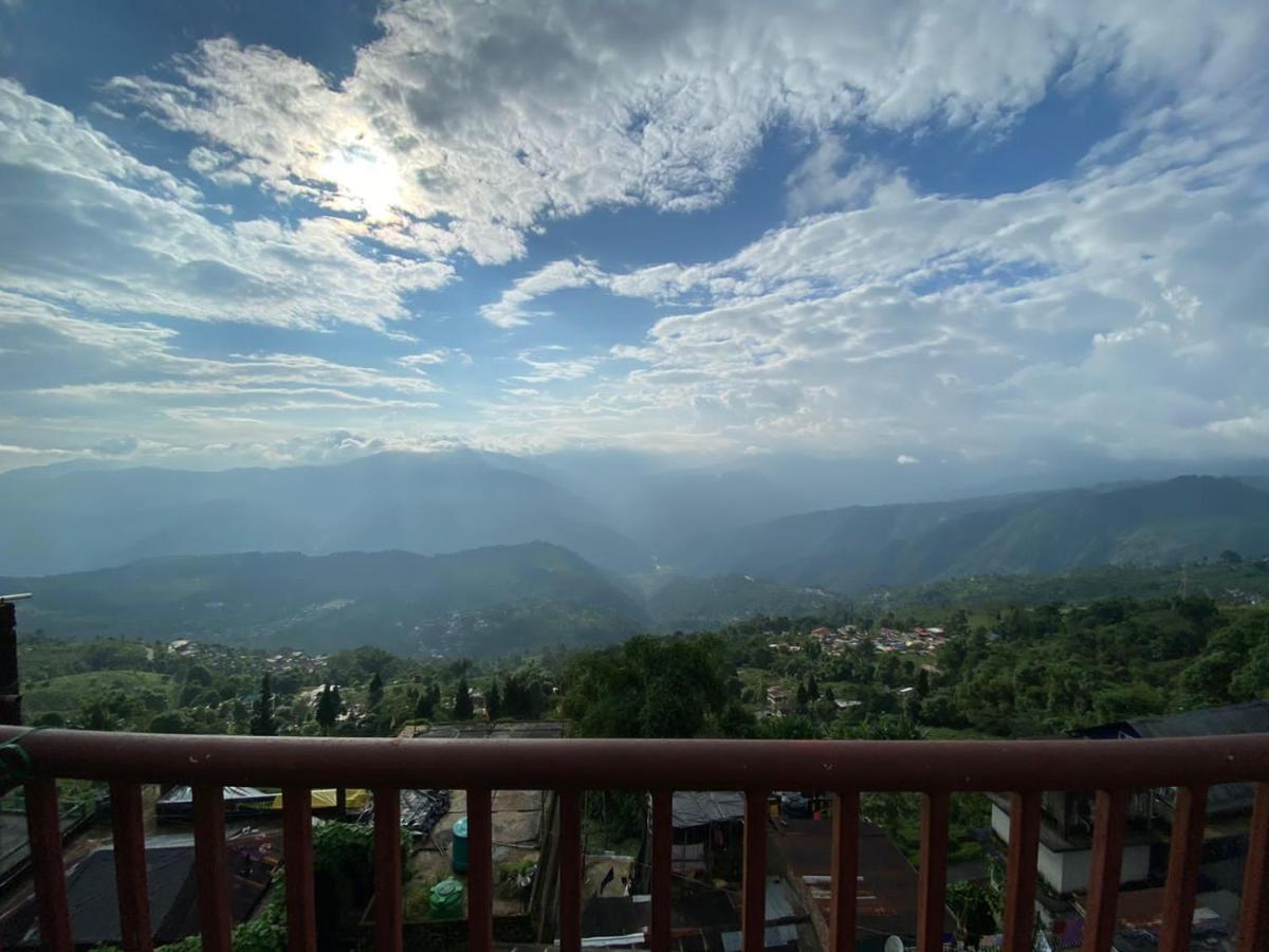 The River View Homestay Kurseong Exterior photo
